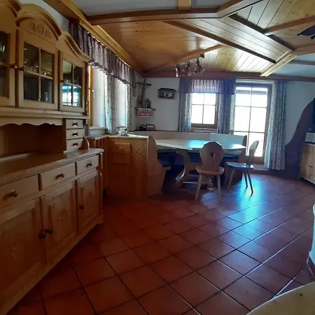 Nyaraló Lachtalhuette