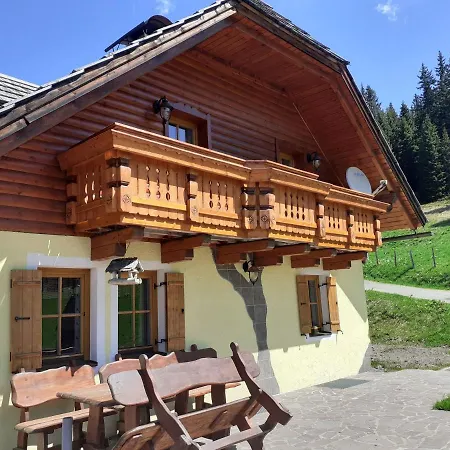 펜션 Lachtalhuette *