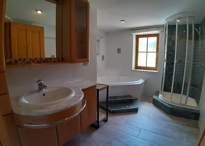 Lachtalhuette 別荘 *