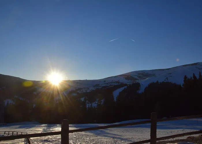 Lachtalhuette 別荘 ラッハタール