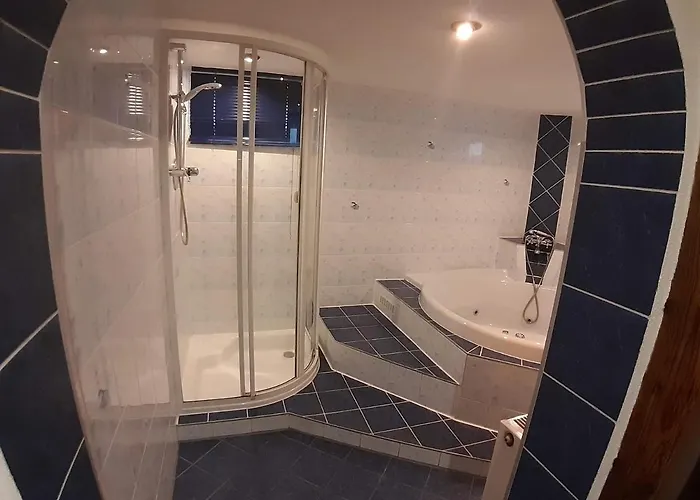 Lachtalhuette * ラッハタール